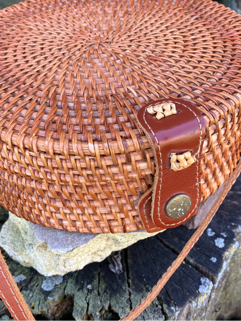 Anthropologie Summer Woven Round Rattan Crossbody Bag w/ Leather Straps - Picture 2 of 14